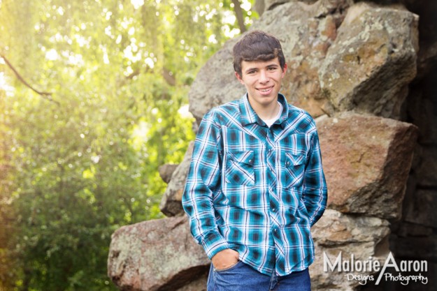 ©MalorieAaronPhotography-davenport-quadCities-senior-male-fall-portraits-01