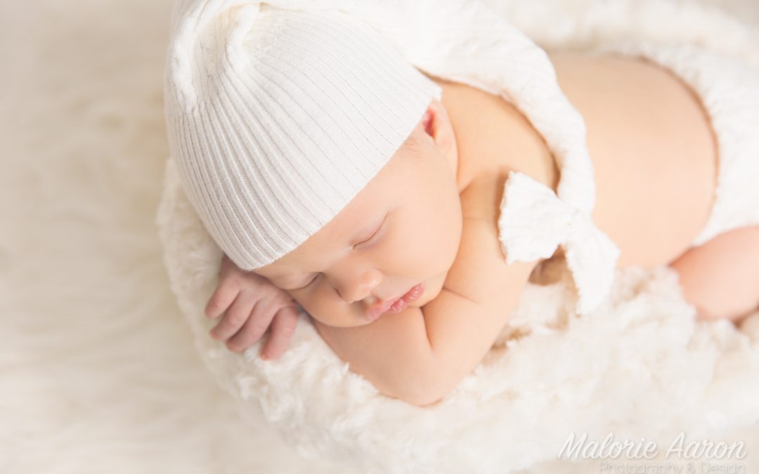 Newborn Girl & Big Sister | Davenport Photographer